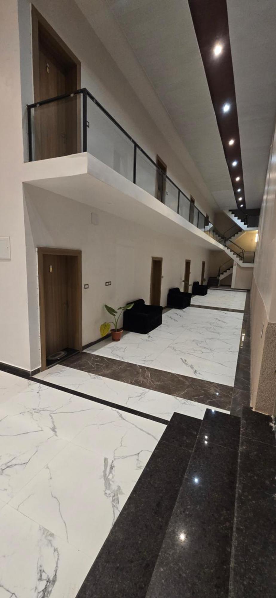 The Golden Palm Khajuraho Hotel Екстериор снимка